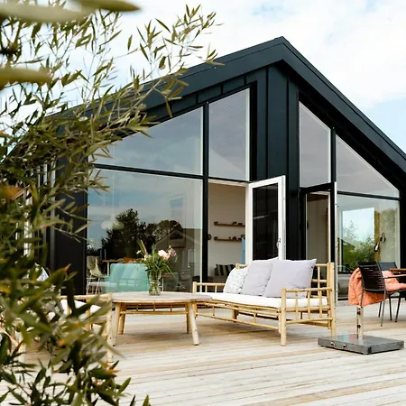 Newly Built Summer House With Sea View Hébergement de vacances *