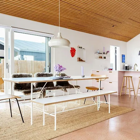 Newly Built Summer House With Sea View *